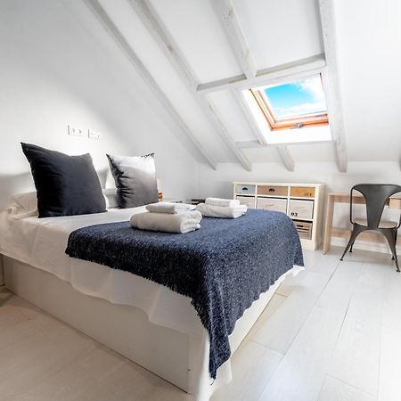 شقة New And Bright Puertochico Attic سانتاندر المظهر الخارجي الصورة